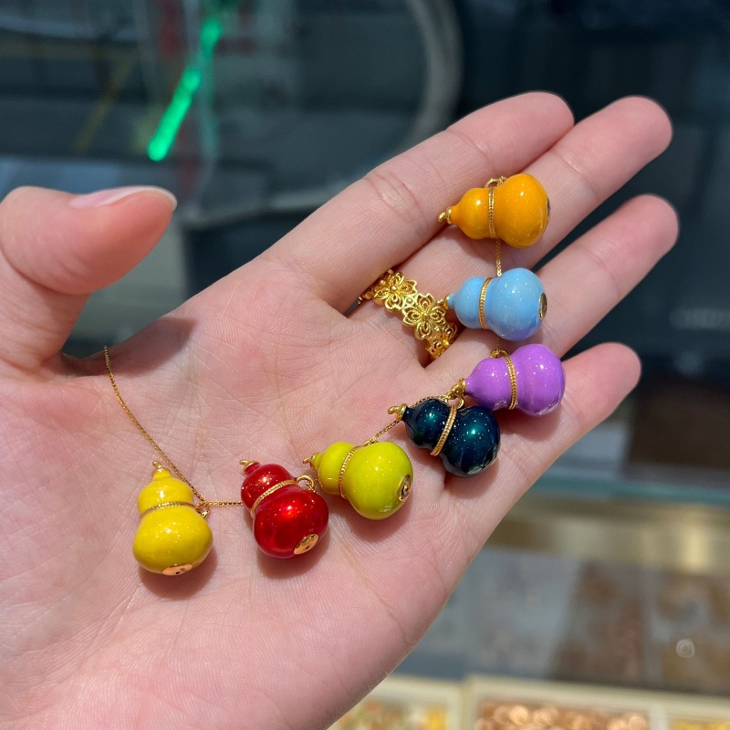 LABB Real 18K gold gourd penda - Ethnic Fashion Boutique review and price